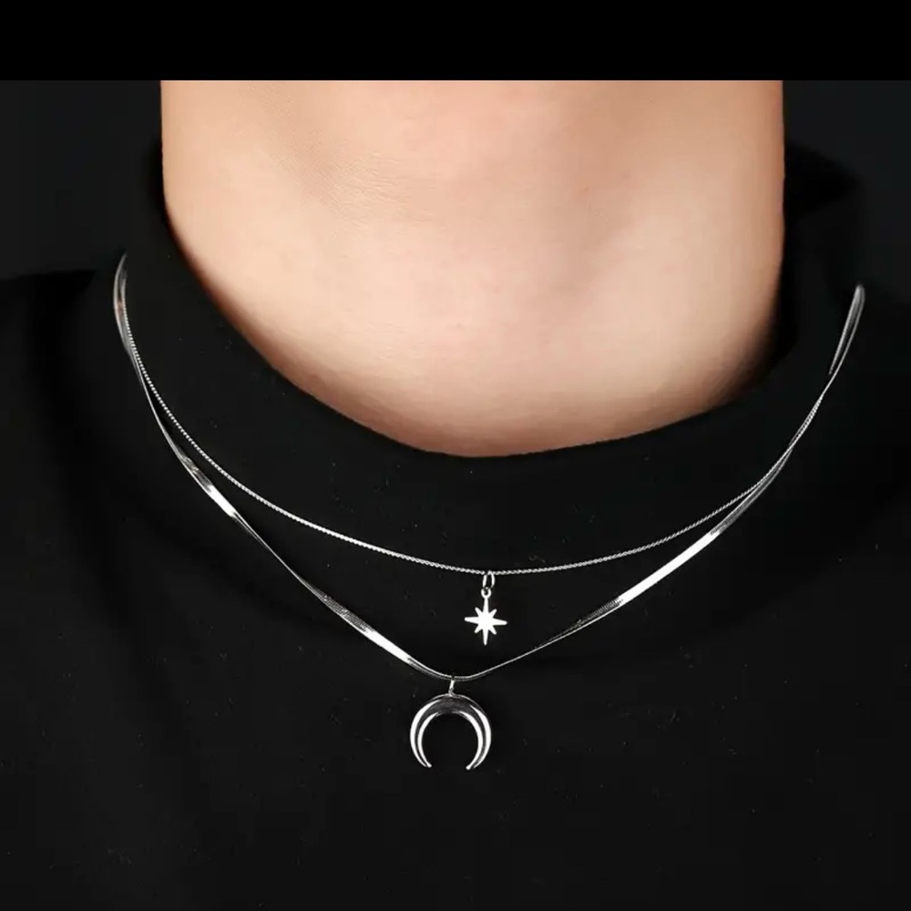 NWT Moon and star necklace